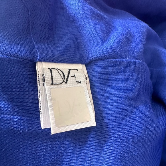 Diane Von Furstenberg Royal Blue Lace Mini Dress 6 - Picture 9 of 10